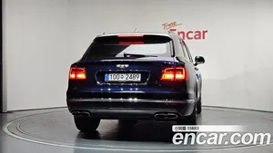 Bentley Bentayga, 2019 — миниатюра 4
