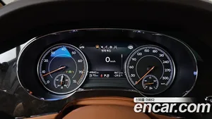 Bentley Bentayga, 2019 — миниатюра 11
