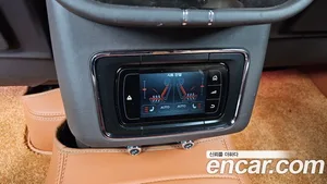Bentley Bentayga, 2019 — миниатюра 35