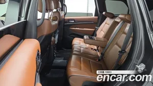 Jeep Cherokee, 2021 — миниатюра 18