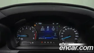 Ford Explorer, 2021 — миниатюра 11