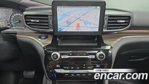 Ford Explorer, 2021 — миниатюра 19