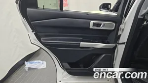 Ford Explorer, 2021 — миниатюра 15