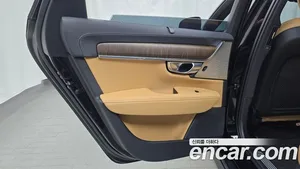 Volvo V90, 2023 — миниатюра 14