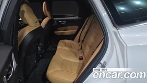 Volvo XC60, 2019 — миниатюра 18