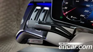 Mercedes-Benz S-Class, 2021 — миниатюра 28