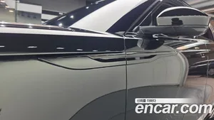 Land Rover Range Rover Velar, 2025 — миниатюра 20
