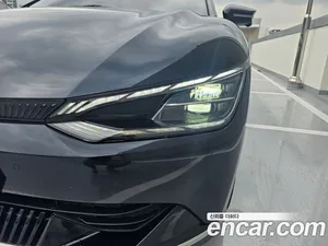 Kia EV6, 2021 — миниатюра 8