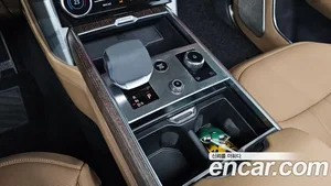 Land Rover Range Rover, 2023 — миниатюра 12