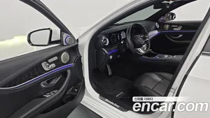 Mercedes-Benz E-Class, 2020 — миниатюра 13