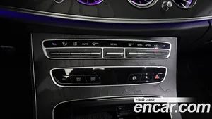 Mercedes-Benz E-Class, 2020 — миниатюра 30