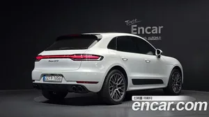 Porsche Macan, 2020 — миниатюра 1