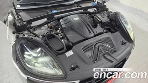 Porsche Macan, 2020 — миниатюра 5