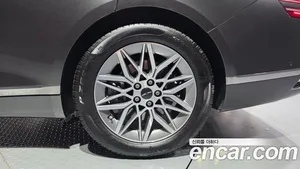 Genesis G80, 2025 — миниатюра 7