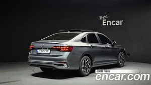 Volkswagen Jetta, 2023 — миниатюра 2