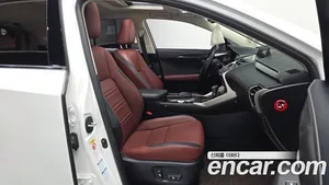 Lexus NX, 2016 — миниатюра 11