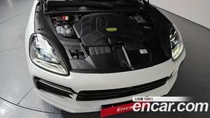 Porsche Cayenne, 2022 — миниатюра 6