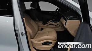 Porsche Cayenne, 2022 — миниатюра 18