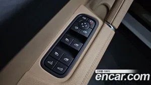 Porsche Cayenne, 2022 — миниатюра 25