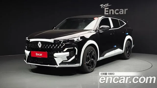 Renault Filante, 2026 — фото автомобиля из Кореи