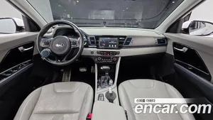 Kia Niro, 2016 — миниатюра 9