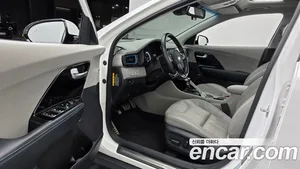Kia Niro, 2016 — миниатюра 12