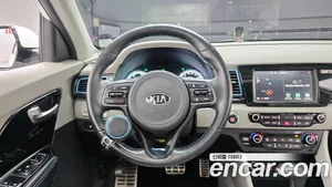 Kia Niro, 2016 — миниатюра 19