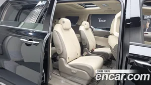 Kia Carnival, 2025 — миниатюра 17