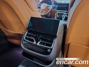 Bentley Flying Spur, 2021 — миниатюра 4