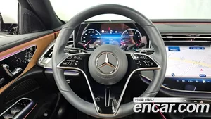 Mercedes-Benz E-Class, 2025 — миниатюра 13
