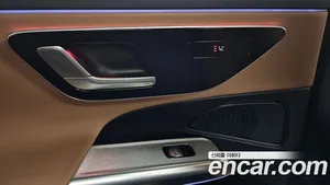 Mercedes-Benz E-Class, 2025 — миниатюра 18