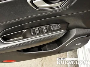 Renault SM6, 2016 — миниатюра 13