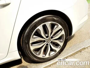 Renault SM6, 2016 — миниатюра 20