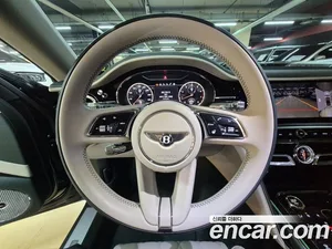 Bentley Flying Spur, 2024 — миниатюра 6