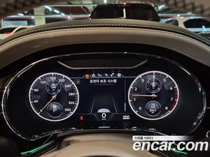 Bentley Flying Spur, 2024 — миниатюра 7