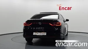 Renault SM6, 2016 — миниатюра 4