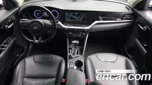 Kia Niro, 2019 — миниатюра 7