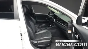 Kia Niro, 2019 — миниатюра 11