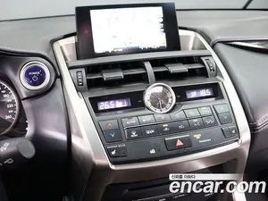 Lexus NX, 2017 — миниатюра 7