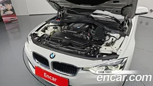 BMW 3-Series, 2018 — миниатюра 6