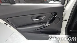 BMW 3-Series, 2018 — миниатюра 15