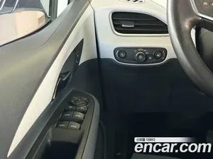 Chevrolet Bolt EV, 2018 — миниатюра 15
