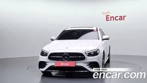 Mercedes-Benz E-Class, 2023 — миниатюра 3