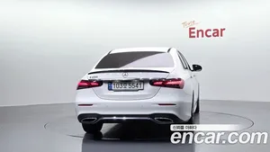 Mercedes-Benz E-Class, 2023 — миниатюра 4