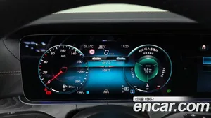 Mercedes-Benz E-Class, 2023 — миниатюра 8