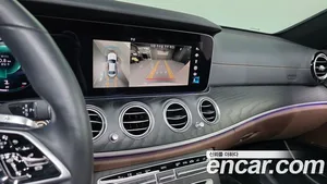 Mercedes-Benz E-Class, 2023 — миниатюра 15