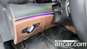 Mercedes-Benz E-Class, 2023 — миниатюра 16