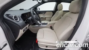 Mercedes-Benz EQA, 2025 — миниатюра 14