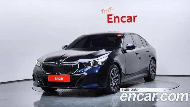 BMW i5, 2026 — фото автомобиля из Кореи