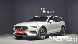 Volvo V60, 2024 — миниатюра 1